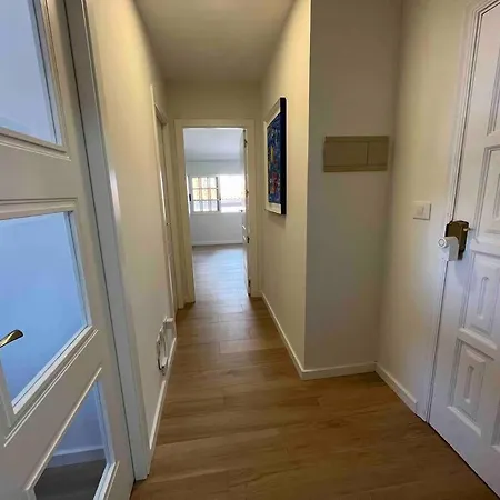 Magnifico Piso Nuevo Con Vistas ヴィーゴ