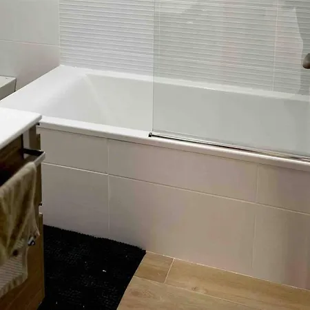 Magnifico Piso Nuevo Con Vistas ヴィーゴ